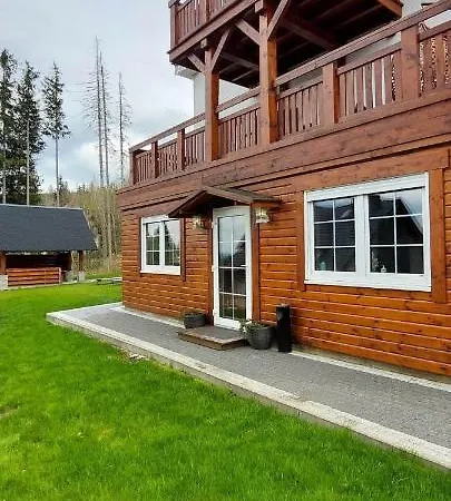 Apartment Eden- Jacuzzi, Saunowy , Sniadanie , Piekne Widoki *