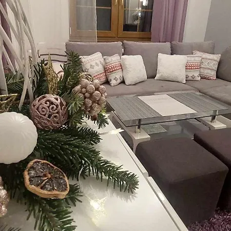 Apartment Eden- Jacuzzi, Saunowy , Sniadanie , Piekne Widoki