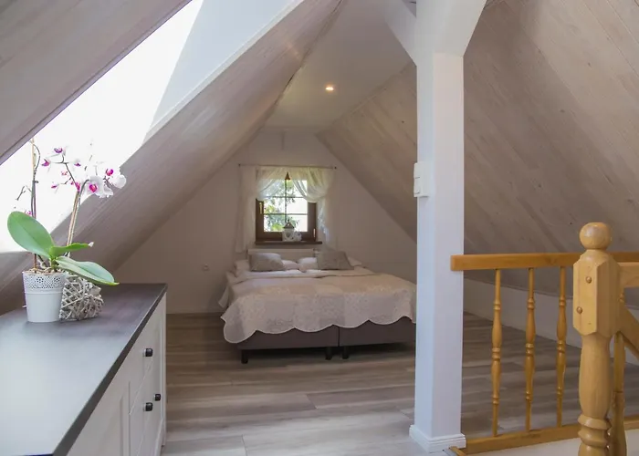 Eden- Jacuzzi, Saunowy , Sniadanie , Piekne Widoki Διαμέρισμα