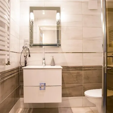 Appartement Eden- Jacuzzi, Saunowy , Sniadanie , Piekne Widoki