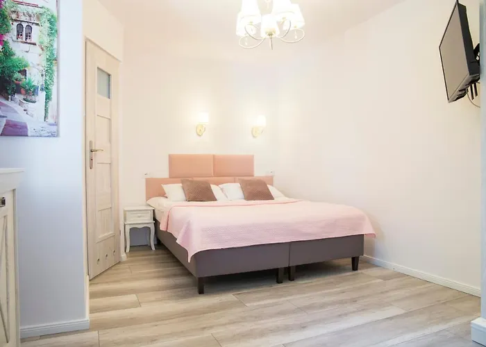 Eden- Jacuzzi, Saunowy , Sniadanie , Piekne Widoki Apartamento